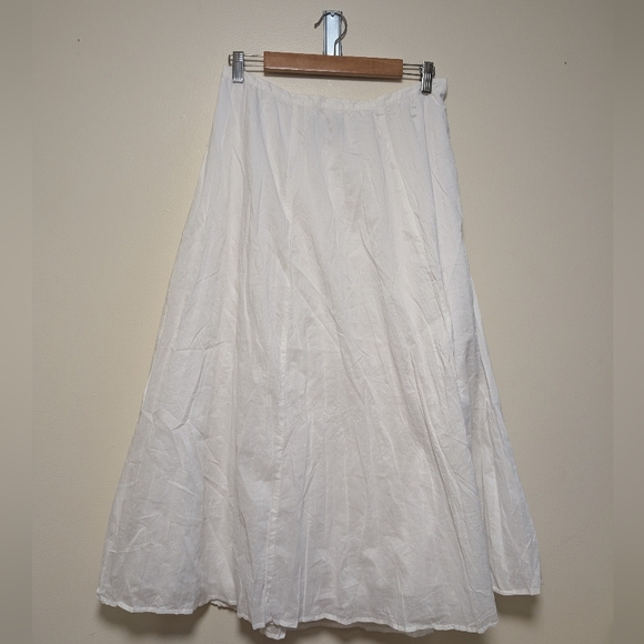 Dana Buchman Dresses & Skirts - Dana Buchman White Pleated Midi Skirt size 8